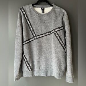 Men’s pullover sweater